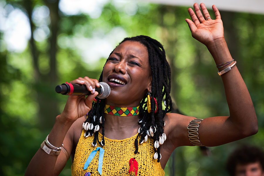  Fatoumata Diawara (Mali)